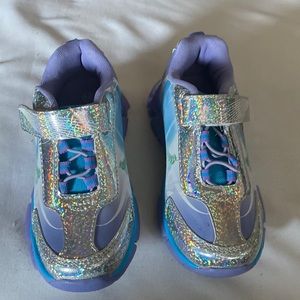 Frozen light up runners